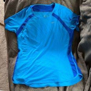 Women’s Nike Dri-fit shirt